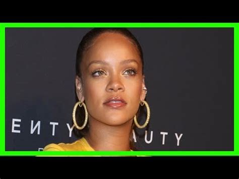 rihanna boobs|Rihannas boobs steal show as she vows to embrace them。